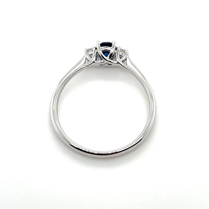 sapphire diamond ring from donna jewelry chicago