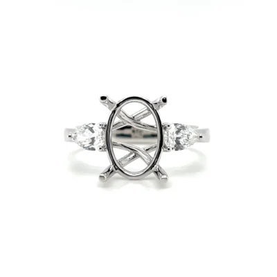 pear diamond engagement ring from donna jewelry chicago